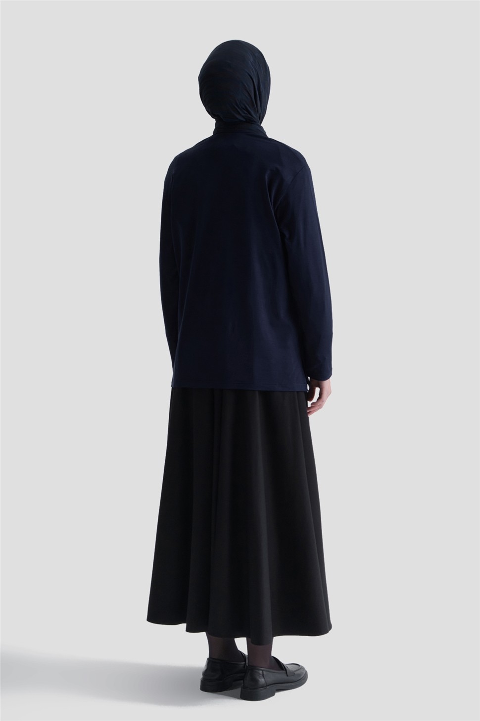 Armine Penye Lacivert görsel 4