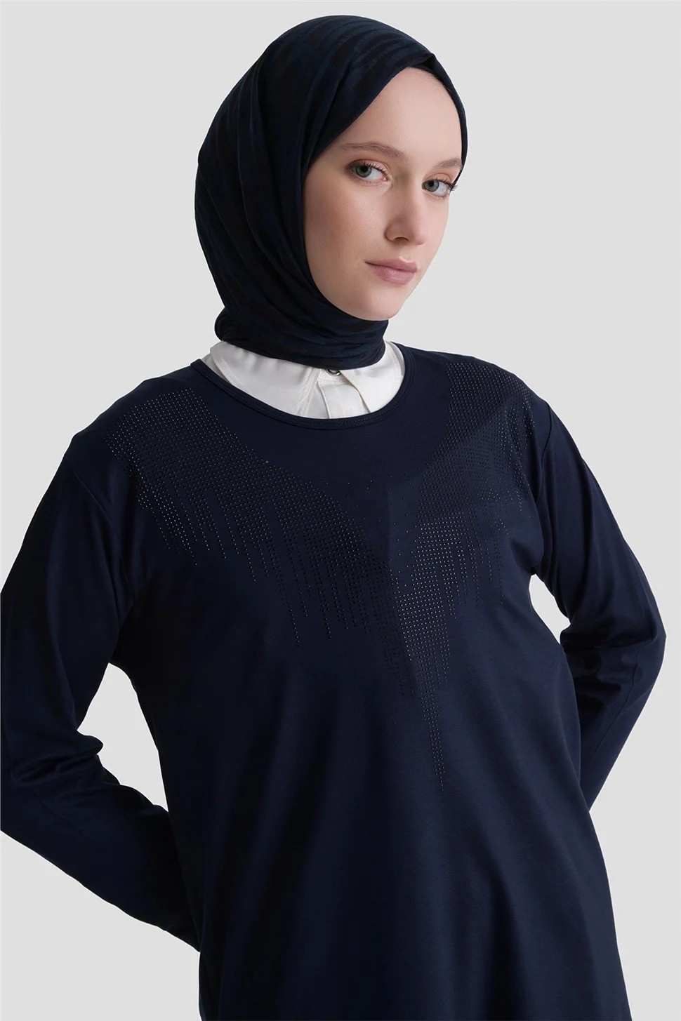 Armine Penye Lacivert görsel 2