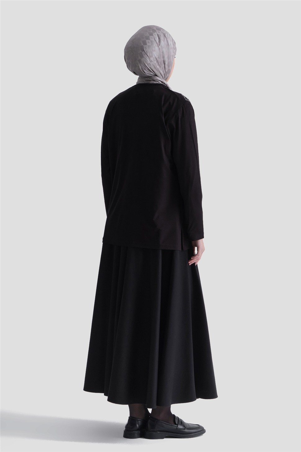Armine Penye Siyah görsel 4