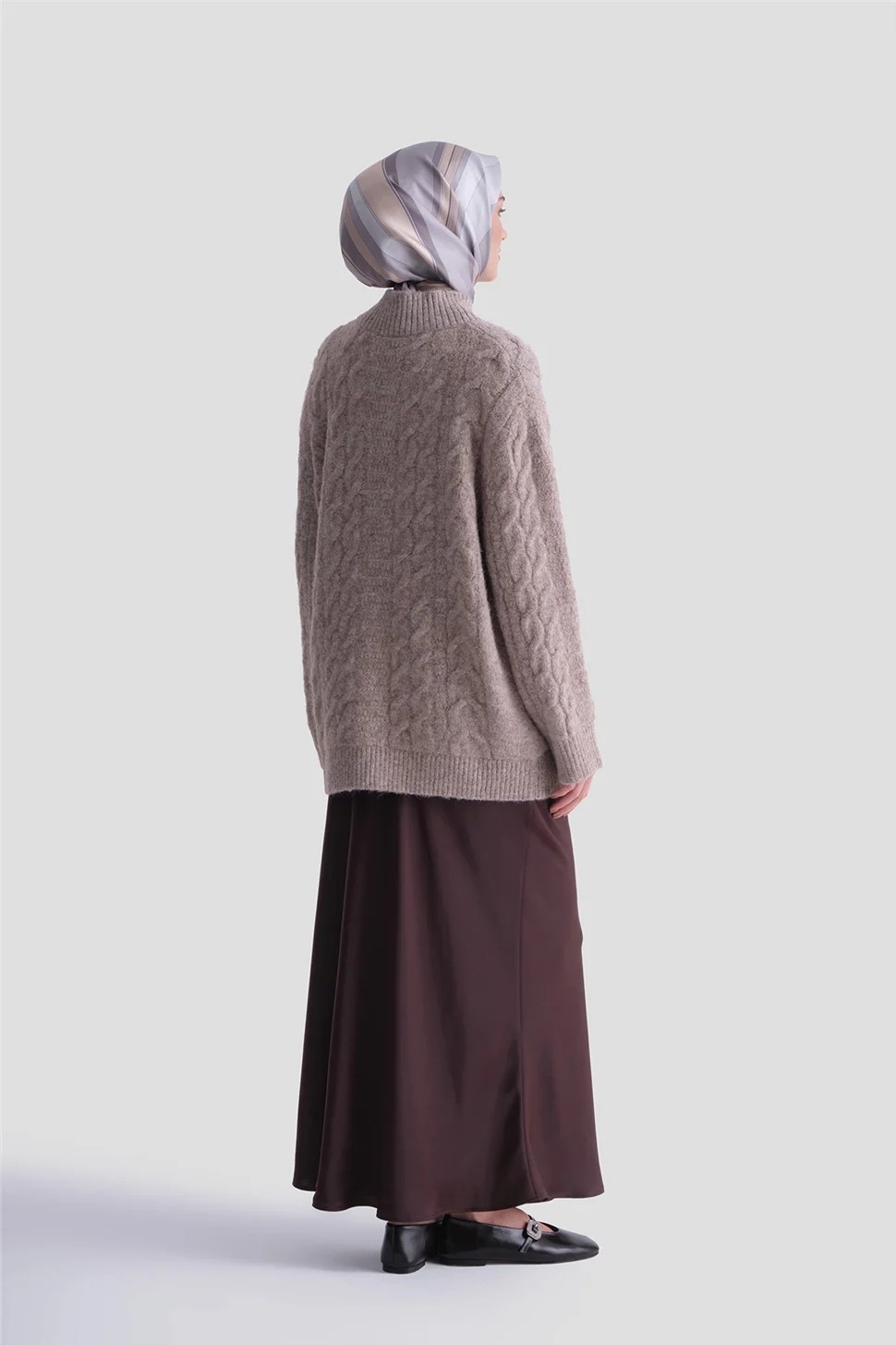 Armine Saç Örgü Desenli Kazak 25KD6002 Ekru - Vizon görsel 5