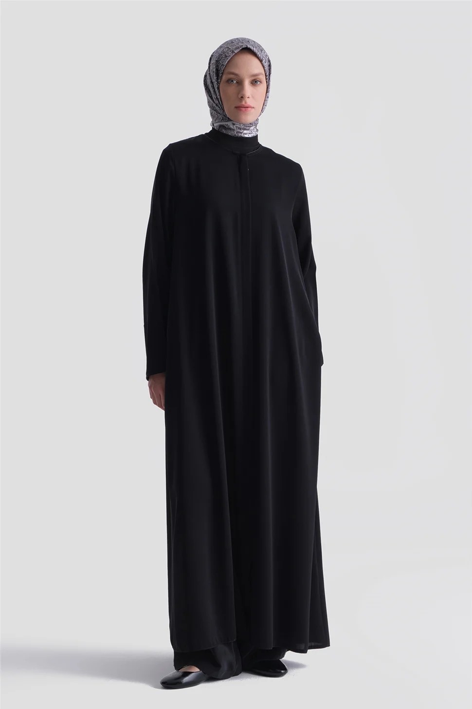 Armine Basic Ferace Siyah