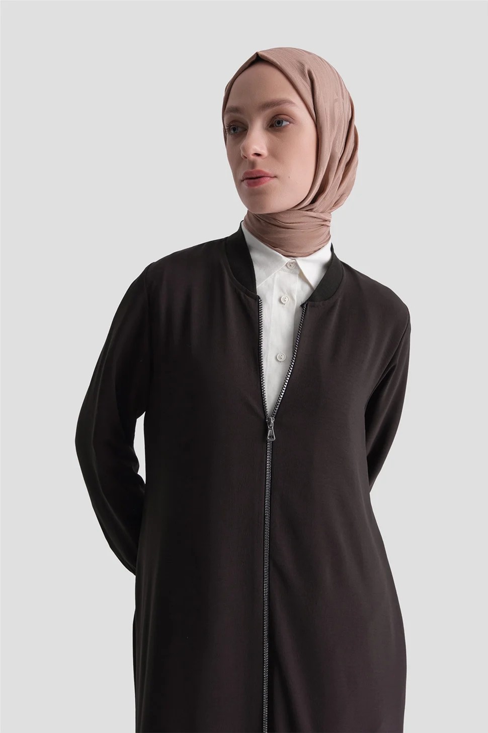 Armine Basic Ferace Kahve görsel 4