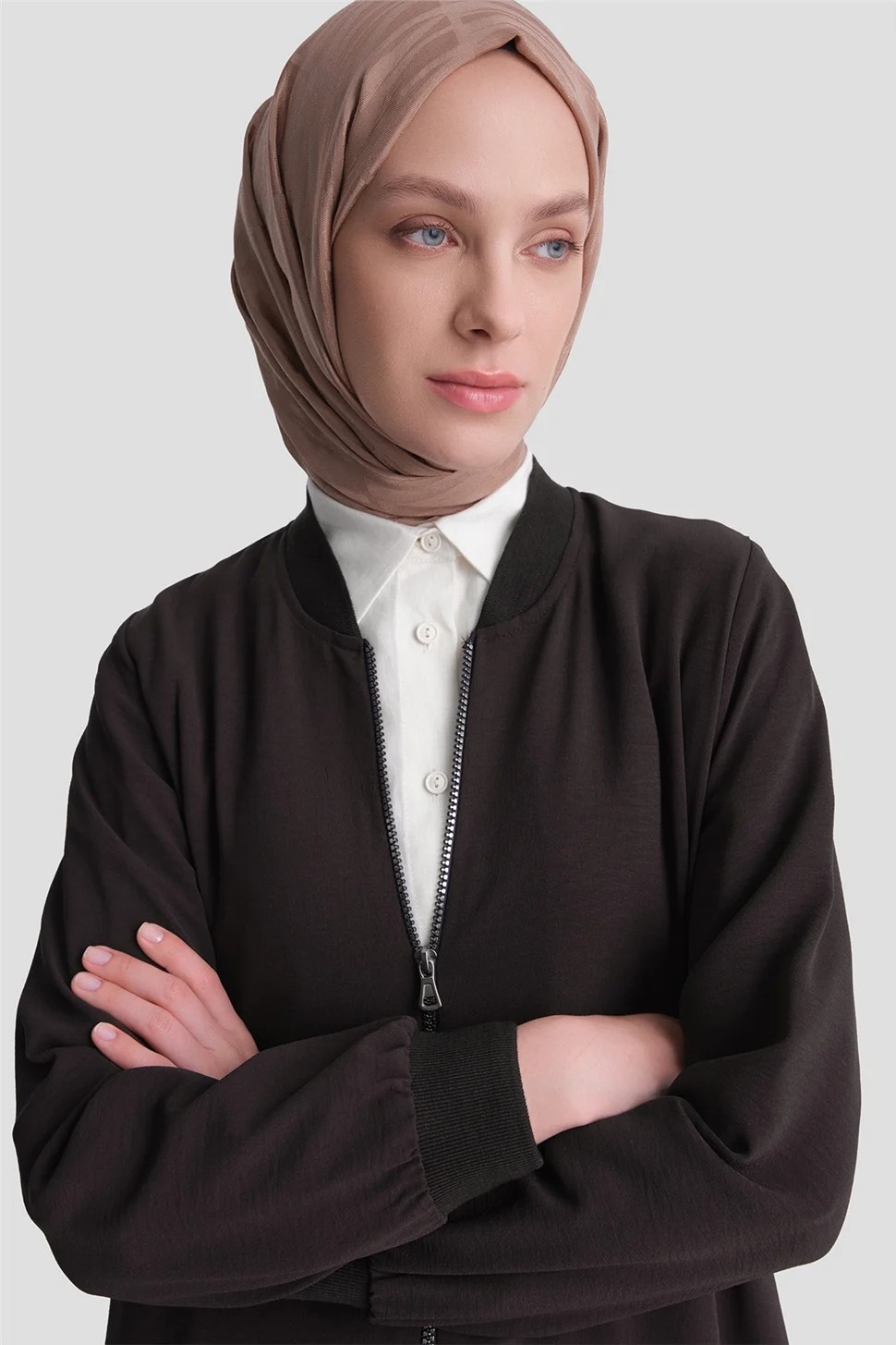 Armine Basic Ferace Kahve görsel 5