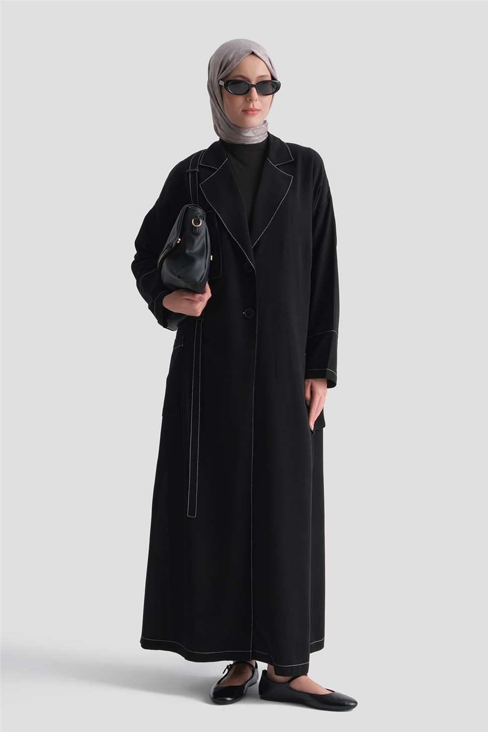 Armine Kruvaze Yaka Kap Siyah görsel 3