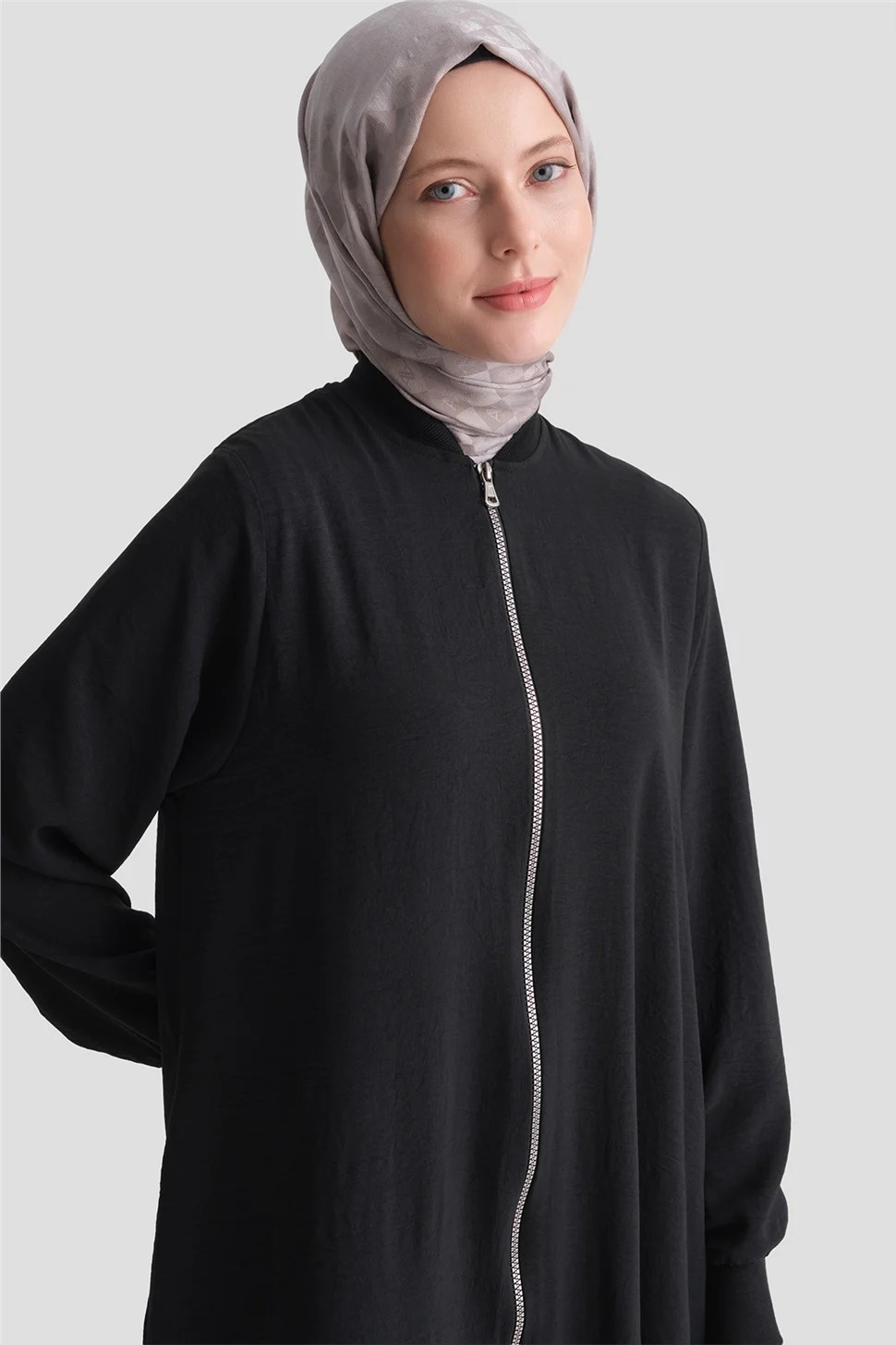 Armine Basic Ferace Siyah görsel 4
