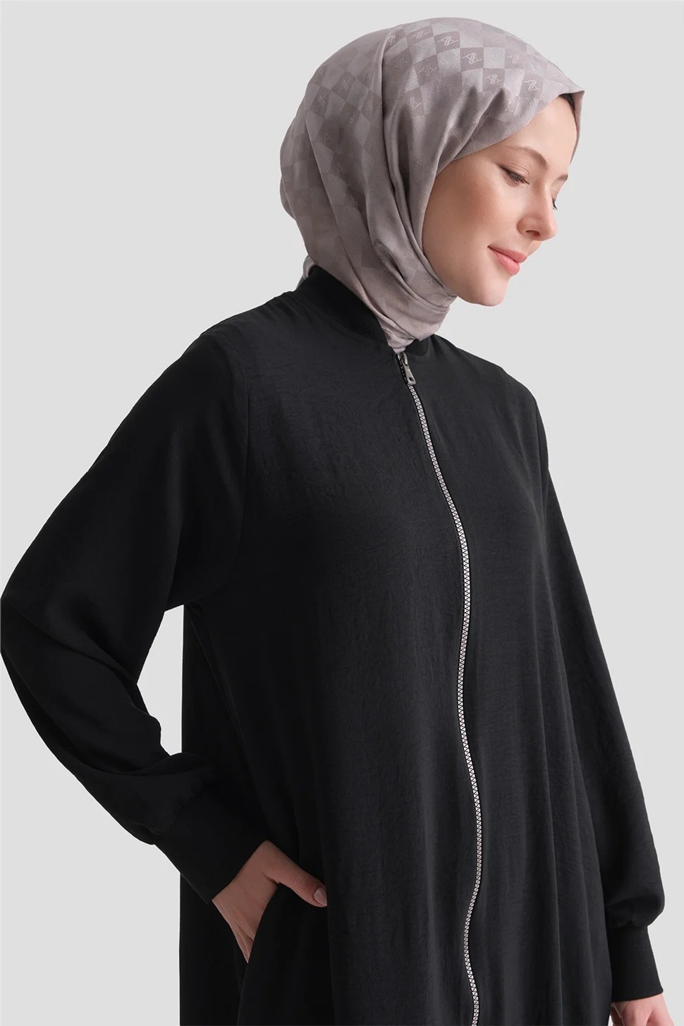 Armine Basic Ferace Siyah görsel 5