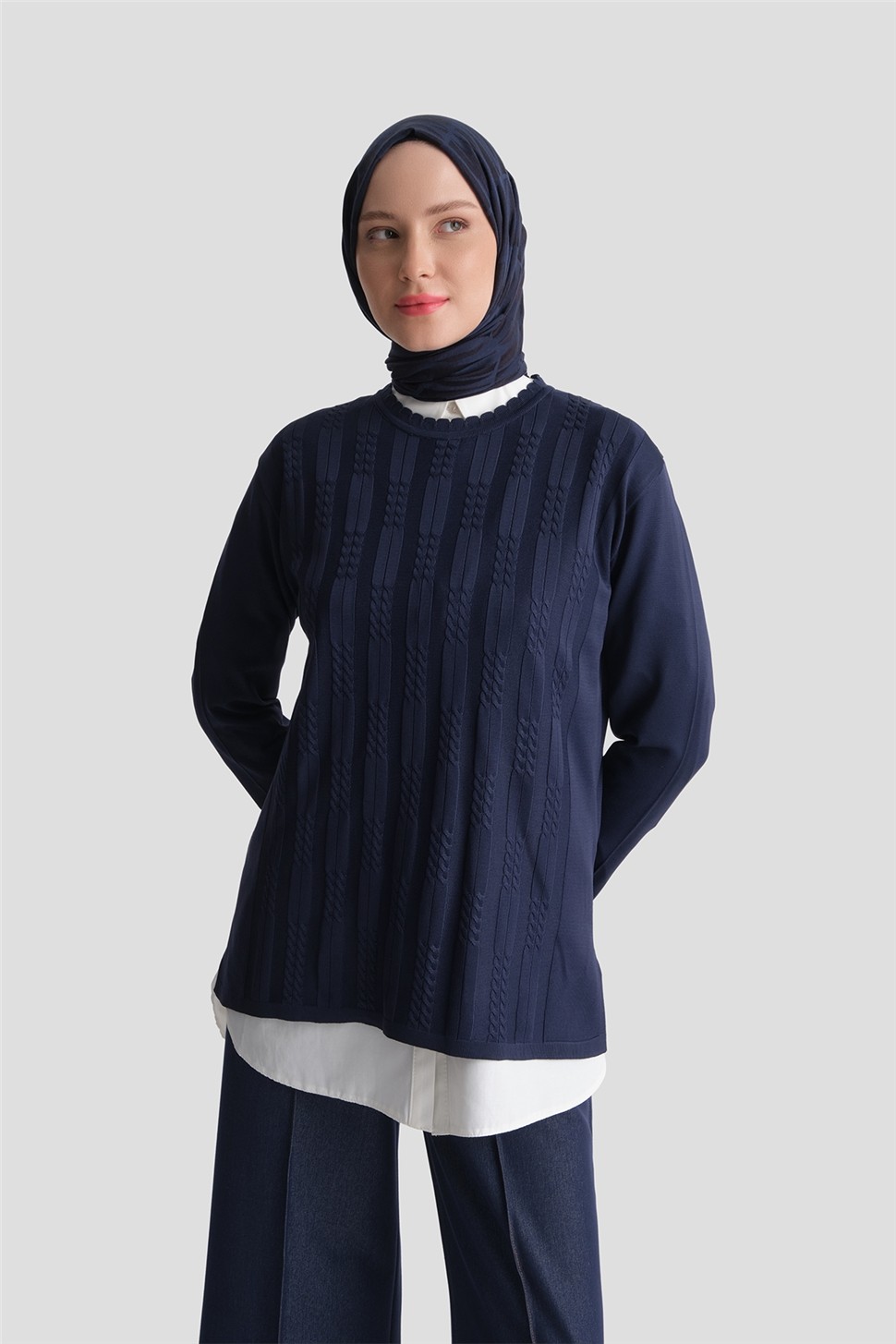 Armine Örgü Desenli Kazak Lacivert görsel 4