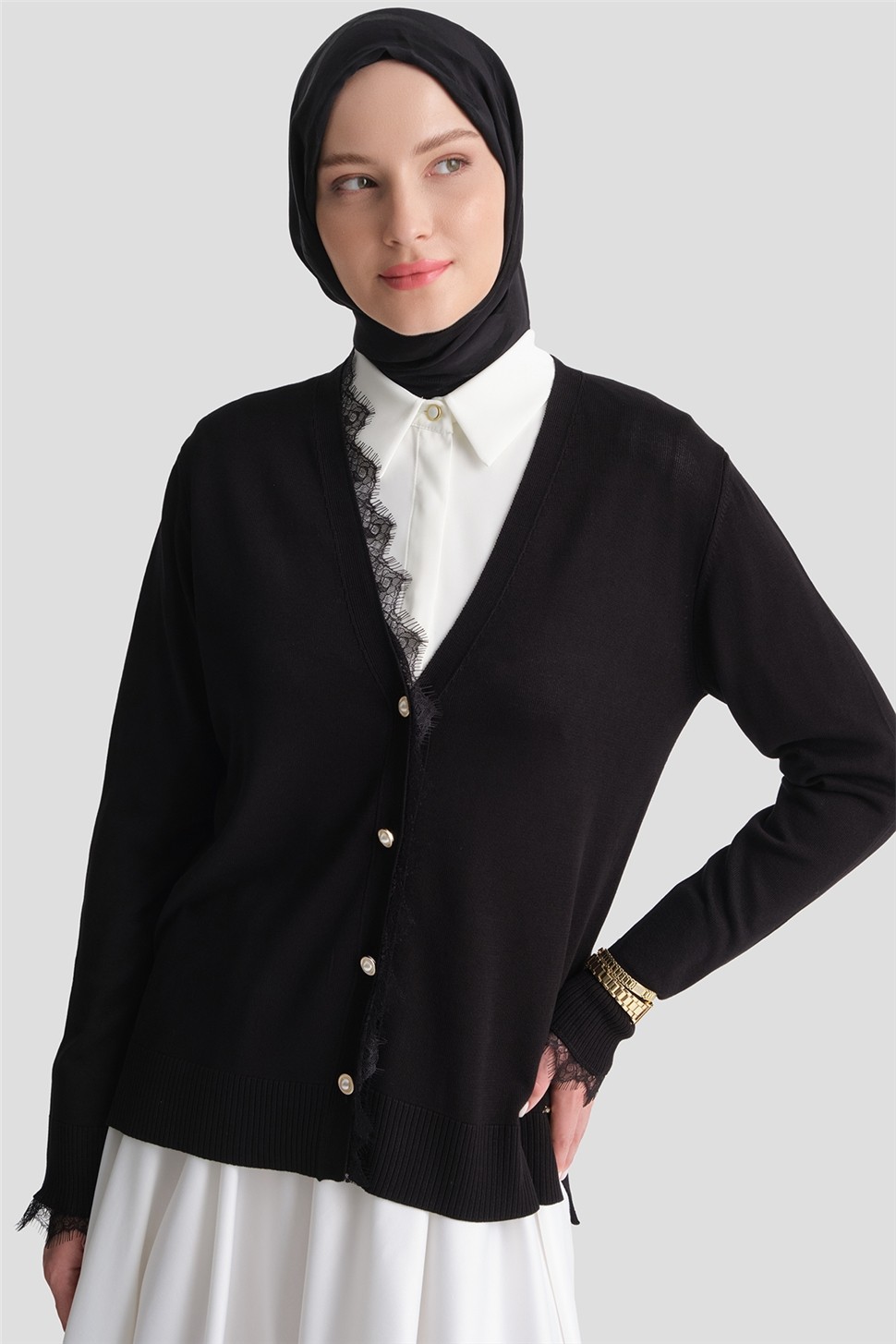 Armine Dantelli Triko Hırka Siyah görsel 5