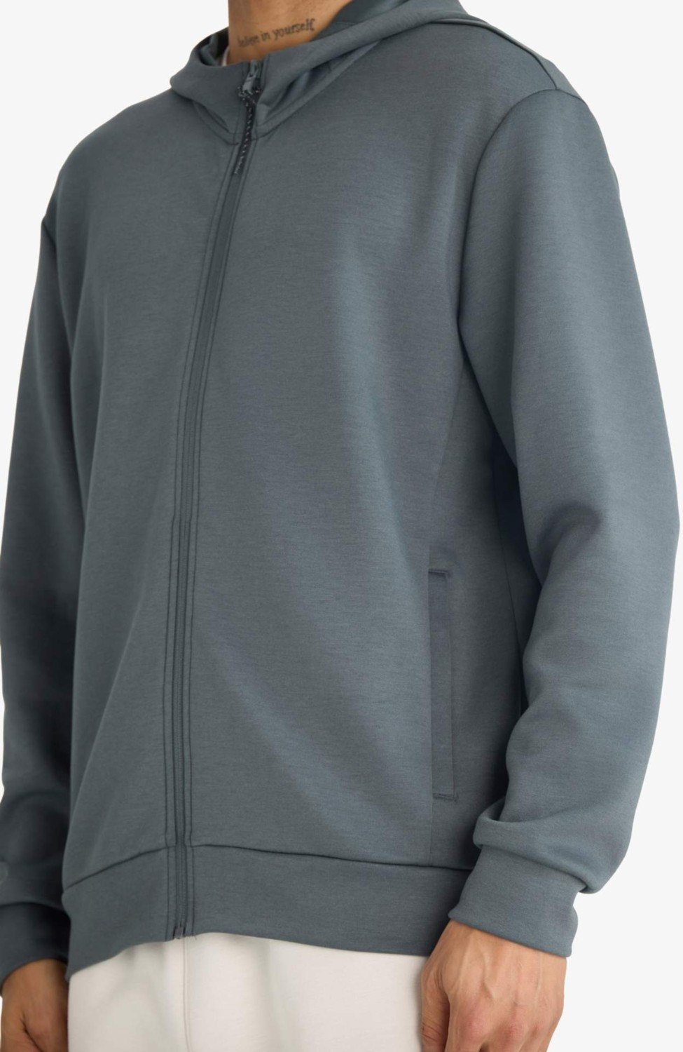 DeFacto Ultra Yumuşak Standart Fit Kapüşonlu Fermuarlı Sweatshirt F9377AX26SP görsel 4