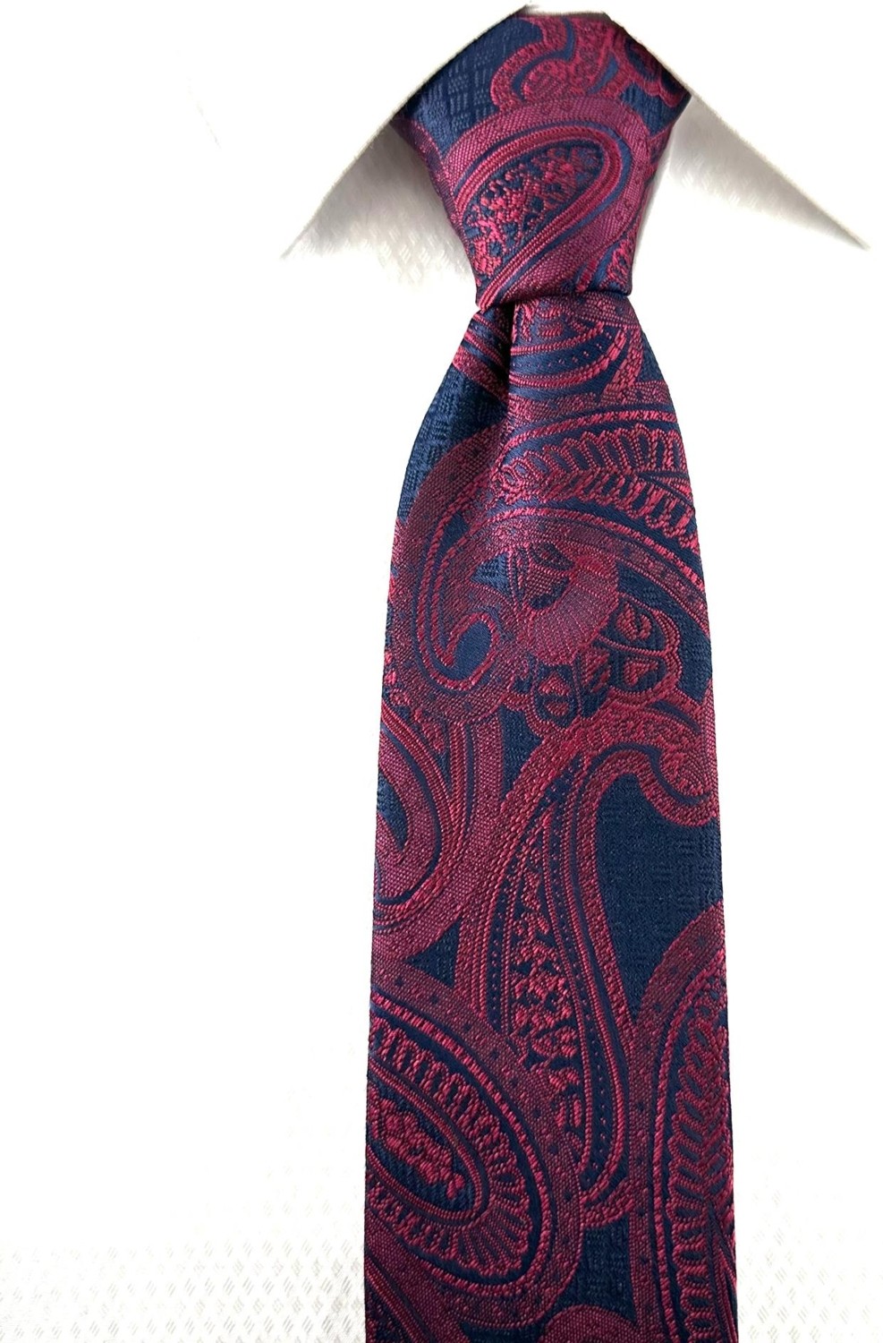 Pierroni Lacivert Bordo Şal Desenli Microfiber Kravat Şıklık Vurgusu ile Özel Günler İçin görsel 2