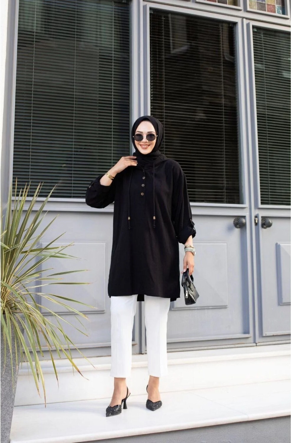 Afili Butik Mevsimlik Ön Boğaz Düğmeli Tunik