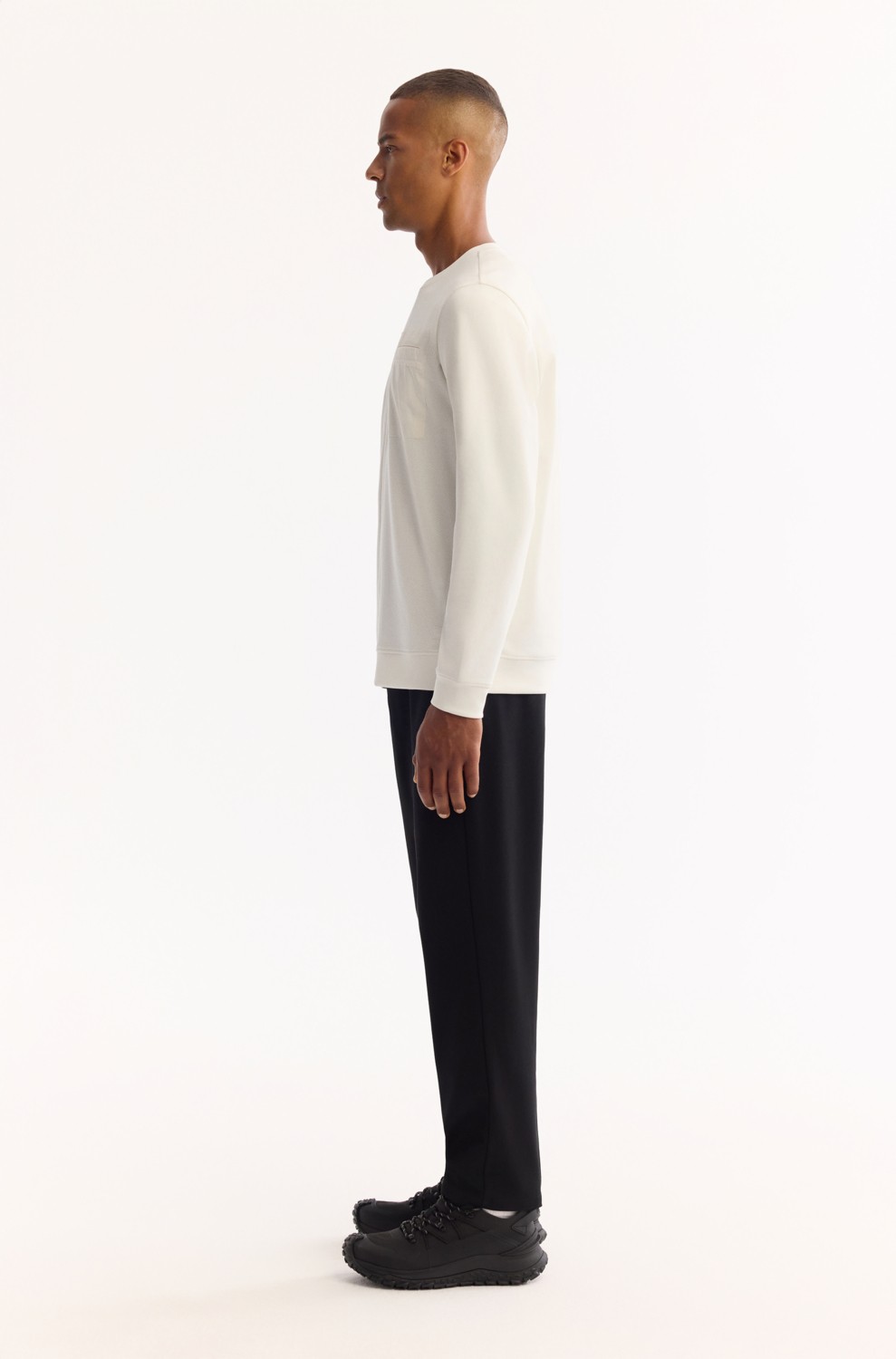 AVVA Erkek Ekru Bisiklet Yaka Pamuklu Bi-Stretch Regular Fit Sweatshirt A52Y1235 görsel 3