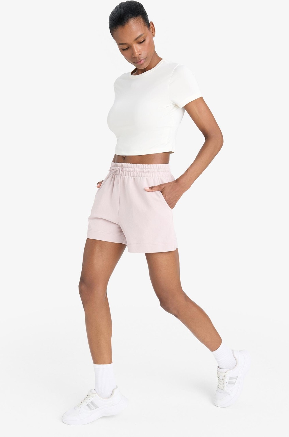 DeFacto Standart Fit Sporcu Kısa Paça Basic Şort Z6696AZ25SM görsel 3