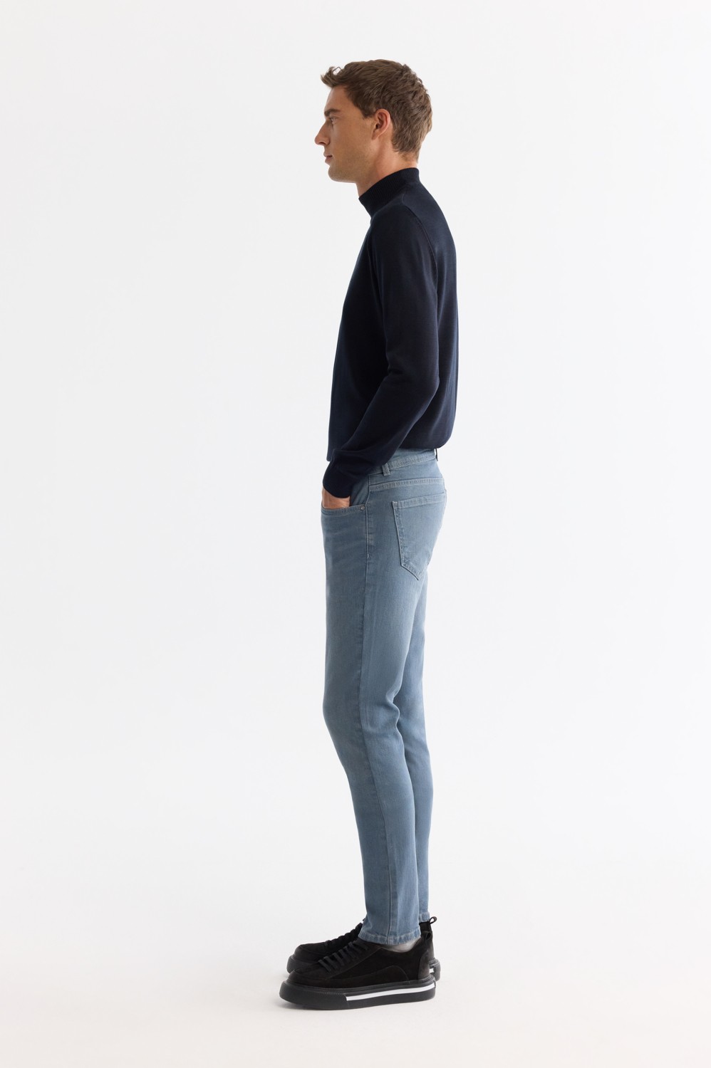 AVVA Erkek Mavi Klasik Bel Eskitme Yıkamalı Elastan Berlin Slim Fit Jean Pantolon A42Y3505 görsel 2