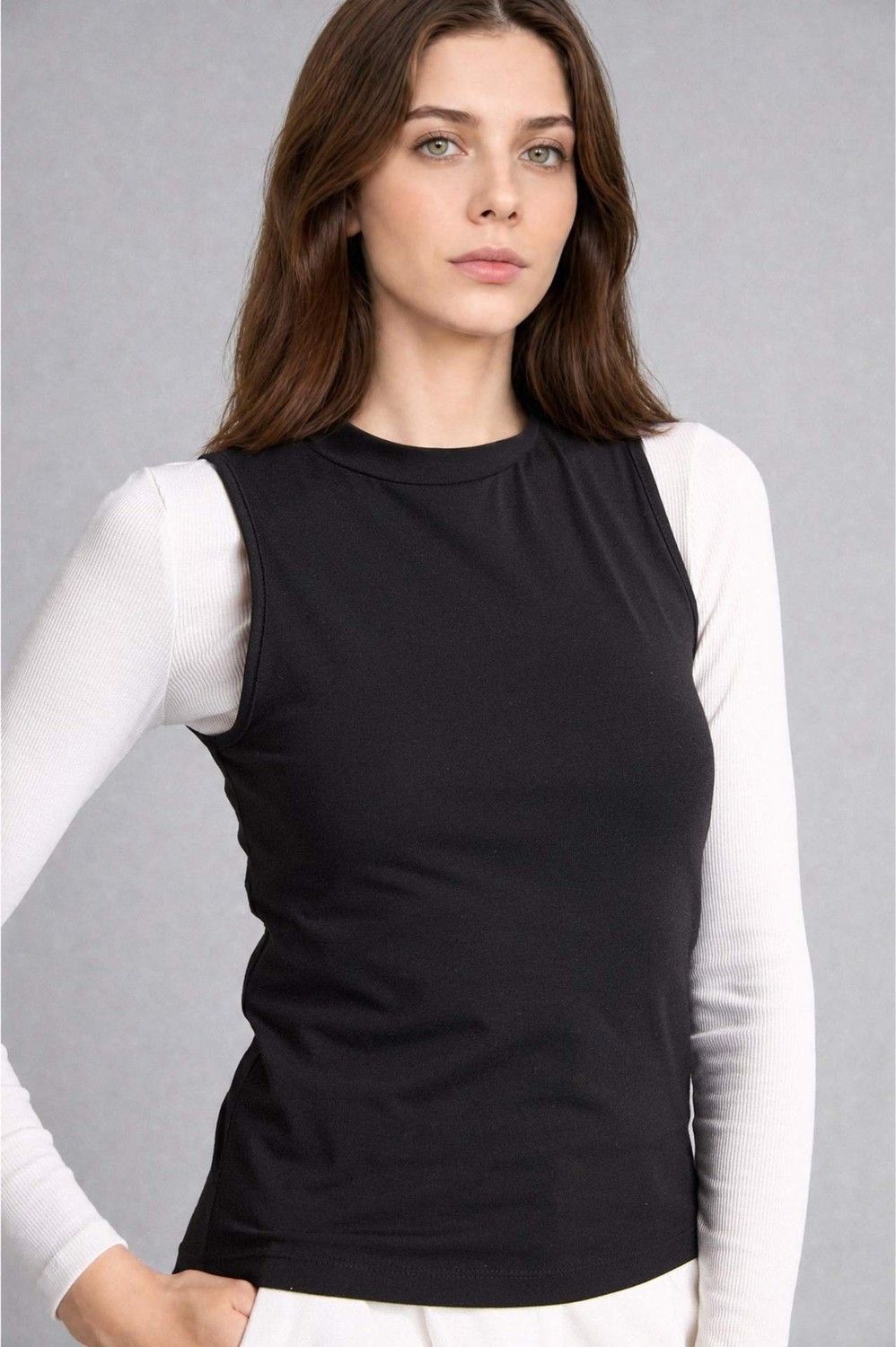 DeFacto Slim Fit Yarım Balıkçı Yaka Penye Açık Kahverengi Atlet H8040AX26SM