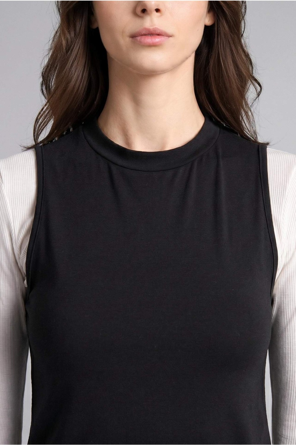 DeFacto Slim Fit Yarım Balıkçı Yaka Penye Açık Kahverengi Atlet H8040AX26SM görsel 3