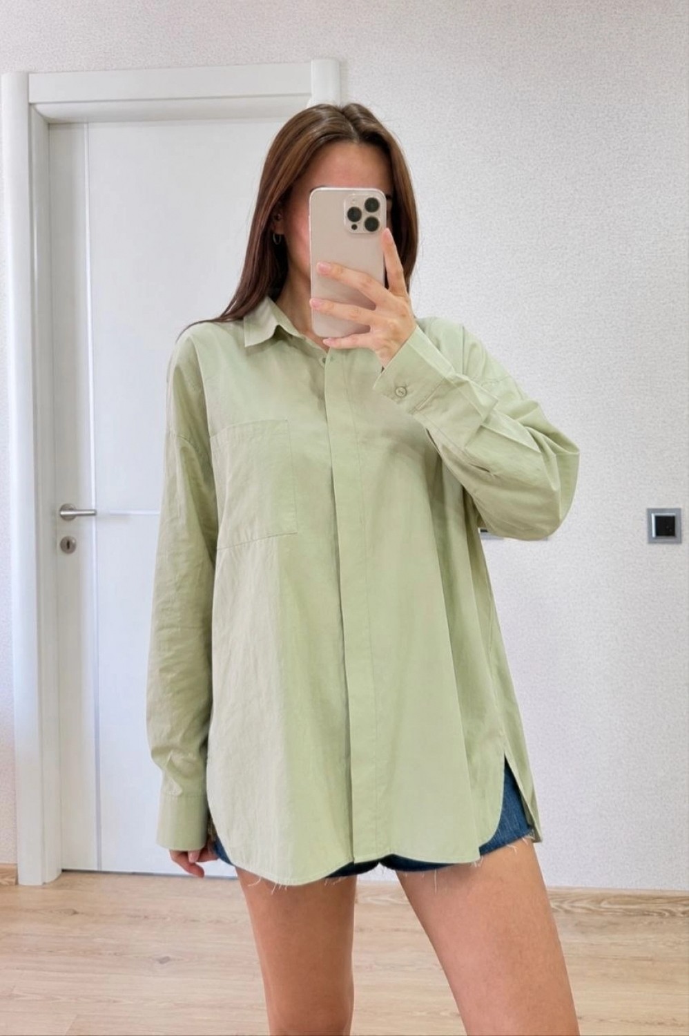 Hace Bazaar Kadın Oversize Pens Detaylı Cepli Yırtmaçlı Rahat Kalıp Poplin Gömlek - Yeşil görsel 4
