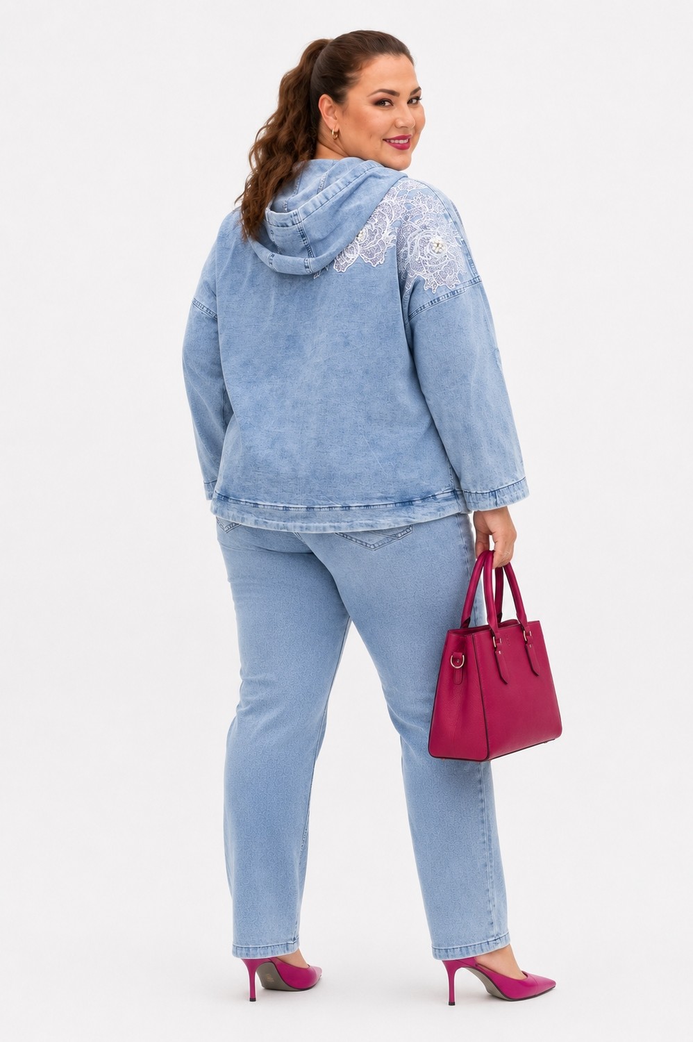 Trieste Wear Büyük Beden Kapüşonlu Düğmeli Çiçek Dantel ve Inci Detaylı Ince Denim Kadın Ceket görsel 8