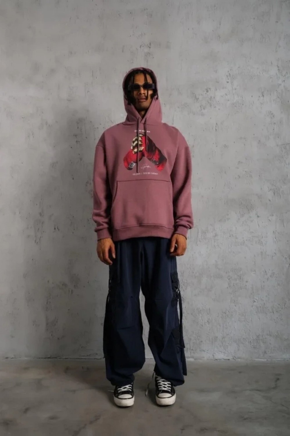 Pileli Store Erkek Eldiven Baskılı Kapüşonlu Sweat - Gül Kurusu görsel 2