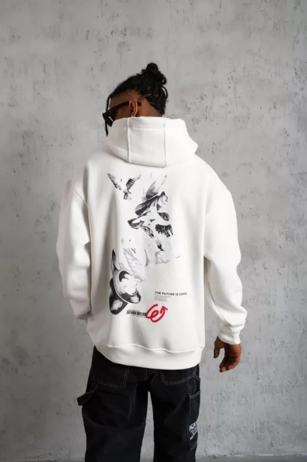 Pileli Store Erkek Şapkalı Güvercin Baskılı Kapşonlu Sweat - Beyaz
