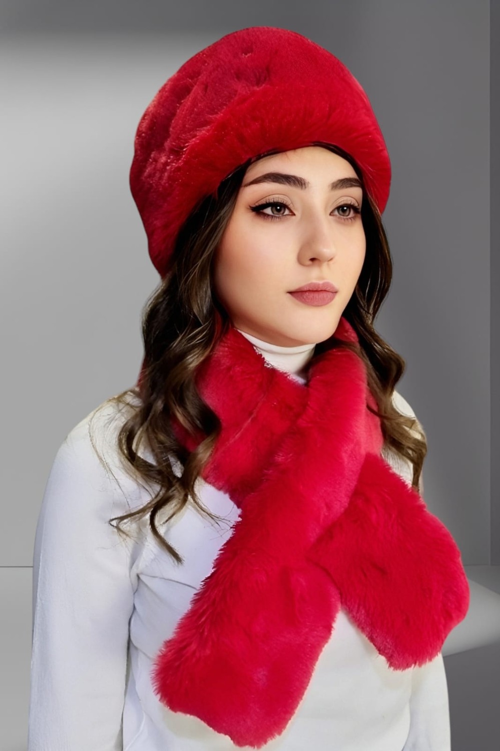 Uniquetrenders Kadın Vegan Kürk Kalpak-Atkı Set görsel 2
