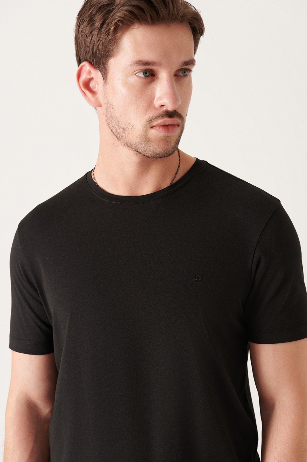 AVVA Erkek Lacivert Bisiklet Yaka Soft Touch Basic Regular Fit T-Shirt B001171 görsel 2