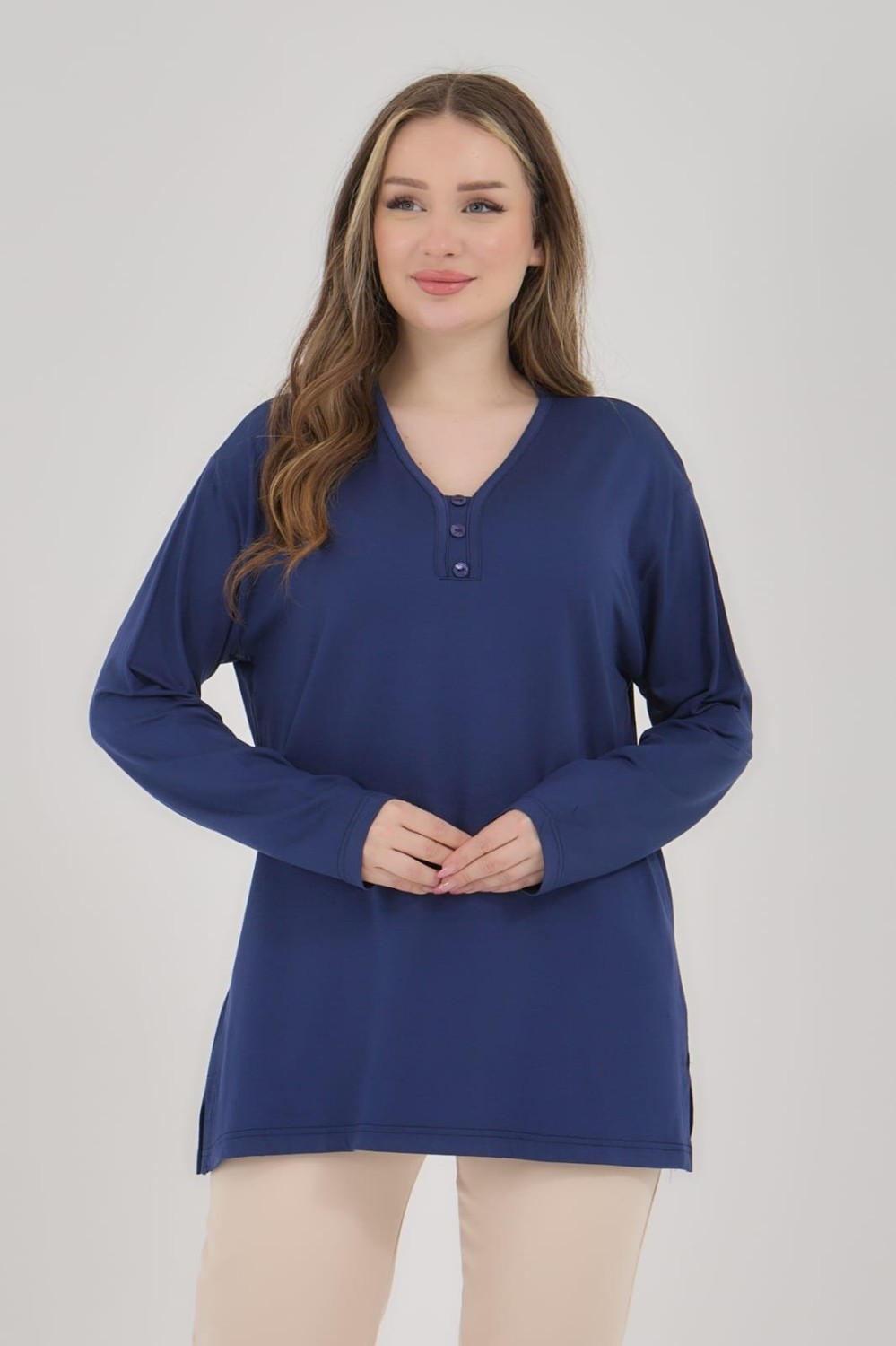 Fresh Moda Kadın V Yaka Likralı Büyük Beden Orta Yaş Anne Penye Bluz görsel 5