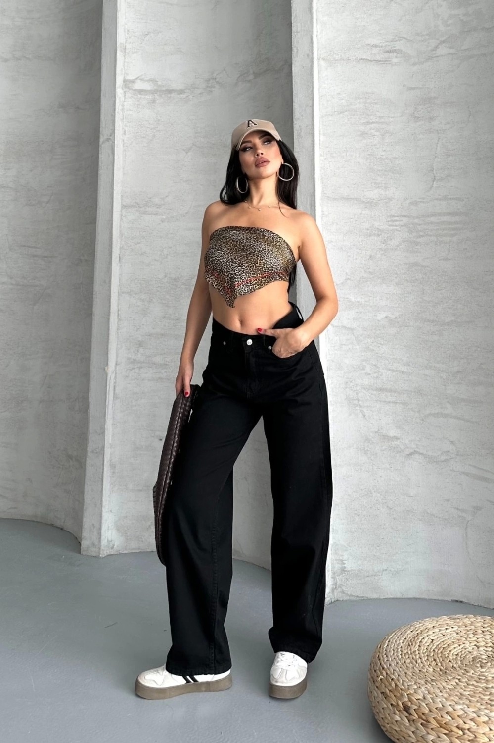 OEY Fashions Palazzo Straight Enzim Süper Taş Yıkama Jeans Pantolon Siyah D2008