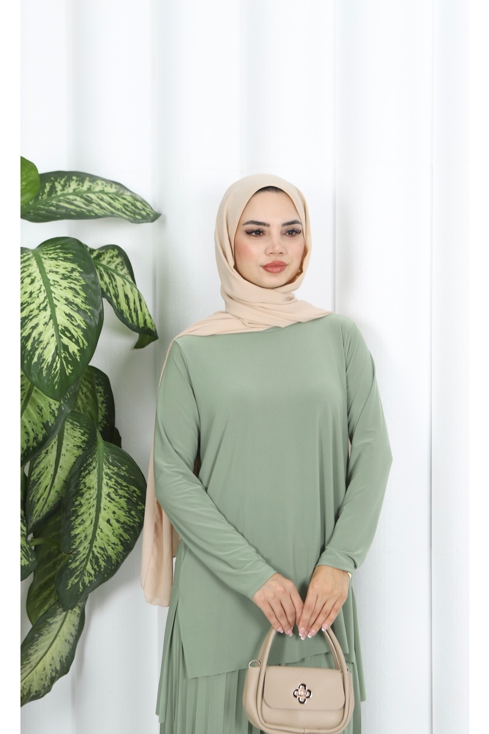 Nisum Moda Eteği Piliseli Sade Tunik Takım görsel 2