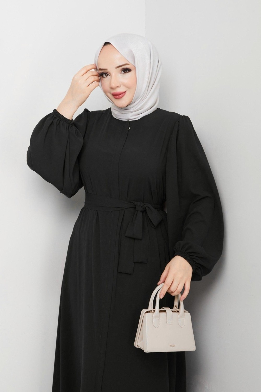 Moda Morfo Kolu Lastikli Beli Bağlamalı Fermuarlı Ferace -Siyah