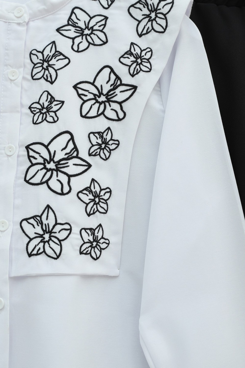 Moda Morfo Plastron Detaylı Nakışlı Poplin Gömlek -Beyaz görsel 4