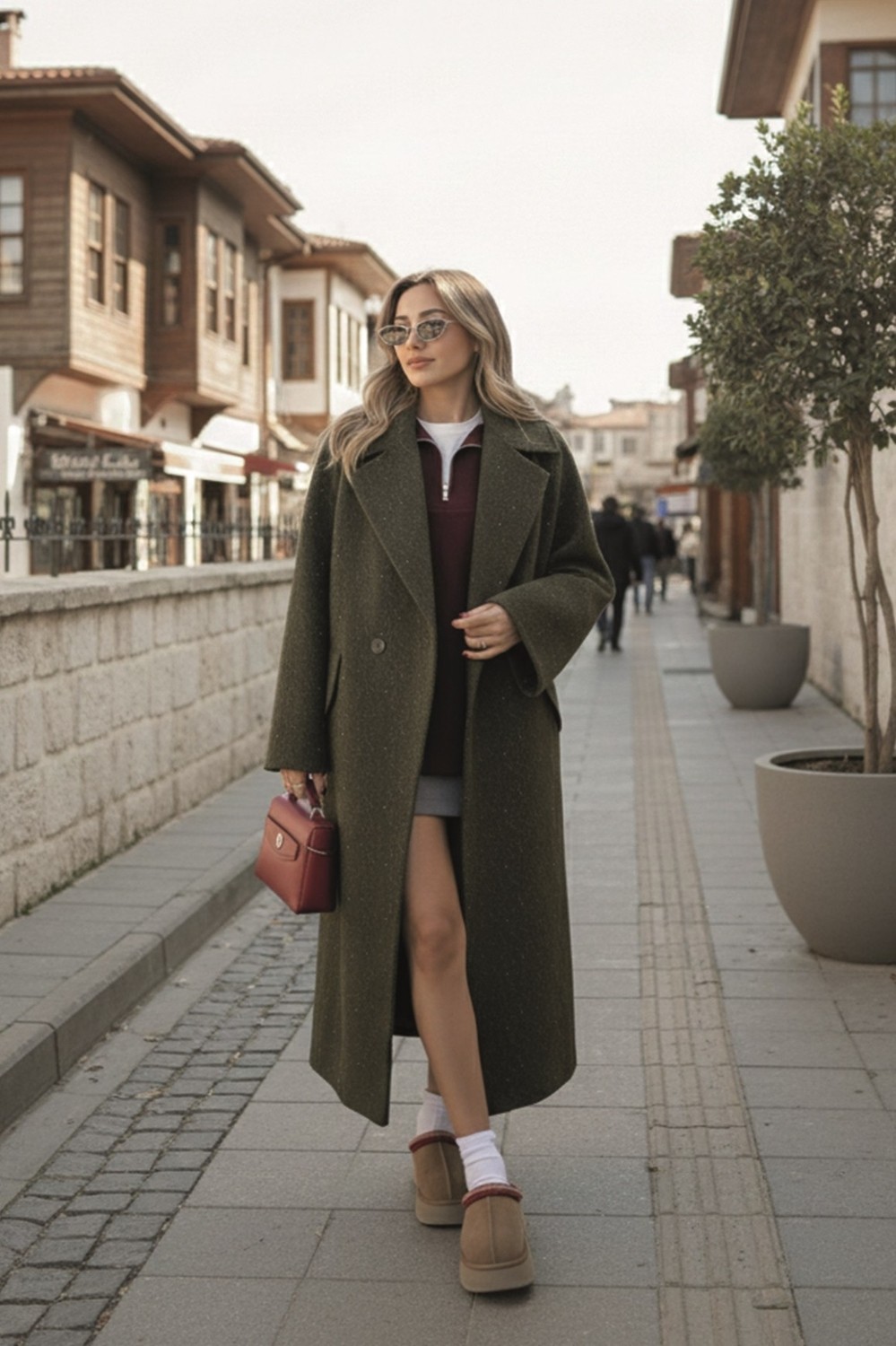 Barbora Kışlık Astarlı Detaylı Kadın Kaşmir Kaban