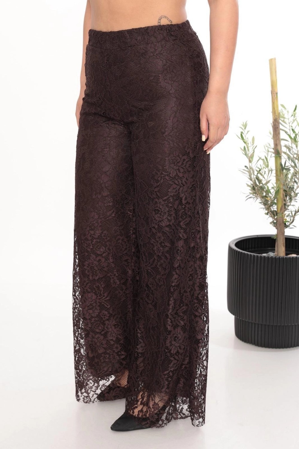 Lady Majestic Dantelli Palazzo Beli Lastikli Astarlı Pantolon Şık ve Rahat Tasarım Büyük Beden görsel 2