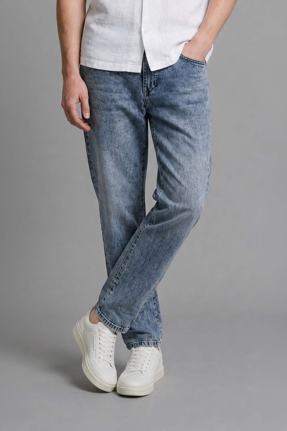 DeFacto %100 Pamuk Straight Fit Normal Bel Jean Pantolon H8248AX26SM görsel 5
