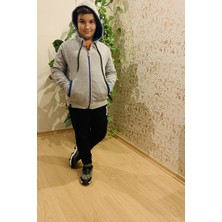 Erkek Çocuk Gri Saks Parçalı Fermuarlı Cepli Kapşonlu Arkası Baskılı Sweatshirt