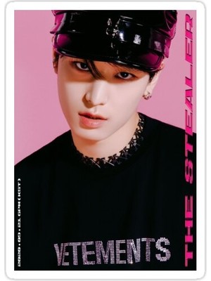 Universal Boyz Juyeon Sticker Araba Oto Arma Duvar Sticker Ev Dekoratif Çıkartma 15 Cm