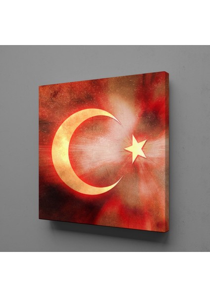 Bayrağın Işıldaması 130X130CM