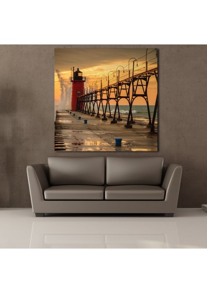 Kırmızı Deniz Feneri 140X140CM