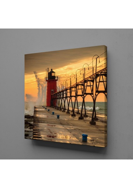 Kırmızı Deniz Feneri 150X150CM