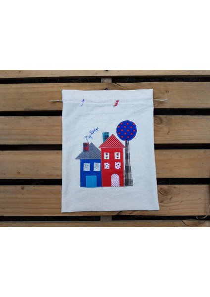 32 x 40 cm Kırmızı Mavi Evler Bez Torba