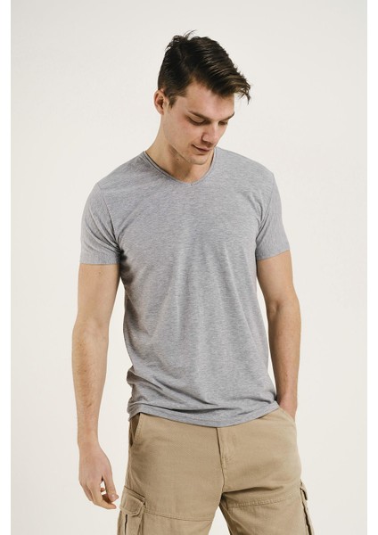 Riley V Yaka Slim Fit Basic Erkek Tshirt