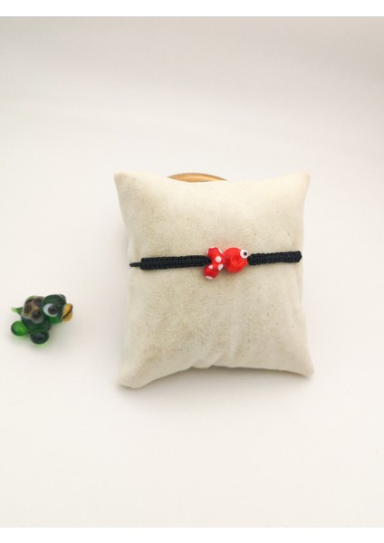 Murano Kırmızı Balık Makrome Ip Bileklik