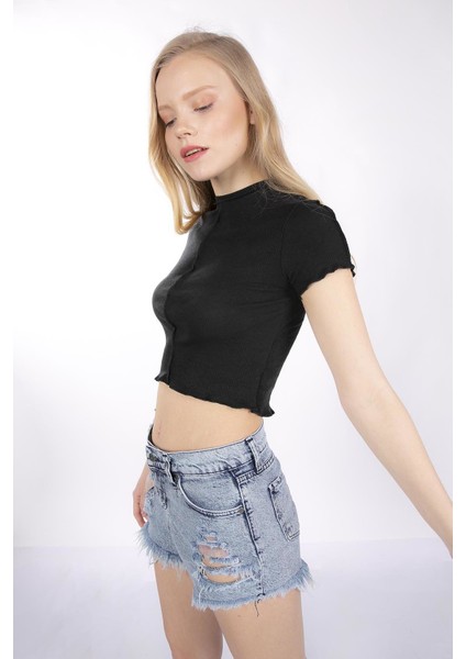 Mınt.21 Önden Dikişli Siyah Crop Örme Bluz