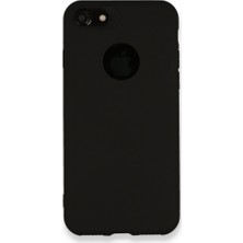 Nevarium iPhone 7 Kılıf Yumuşak Dokulu Silikon + Ekran Koruyucu Cam Siyah