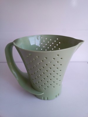 Stillo Evim 365 Kulplu Süzgeç