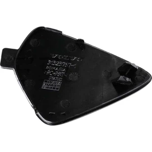 Volvo XC60 Ön Tampon Çeki Demir Kapağı 2014 2016