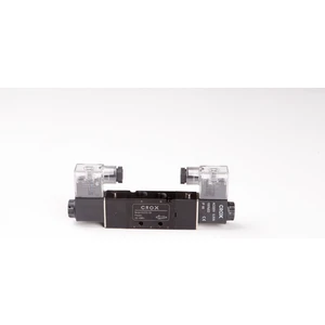 4V220-08 1/4 5/2 Çift Bobin Valf