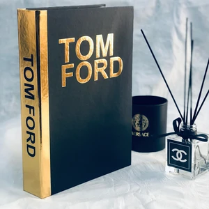Lovely Book & Book Tom Ford Siyah & Altın Dekoratif Kitap Kutusu 27X19X4 cm