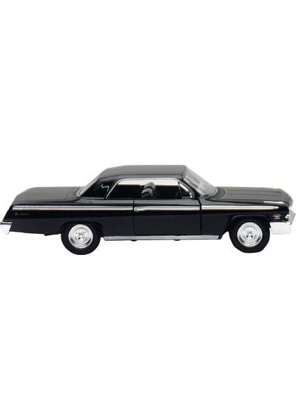 Newray 1:25 Chevrolet Impala Ss 1962 Model Araba Siyah fiyatları