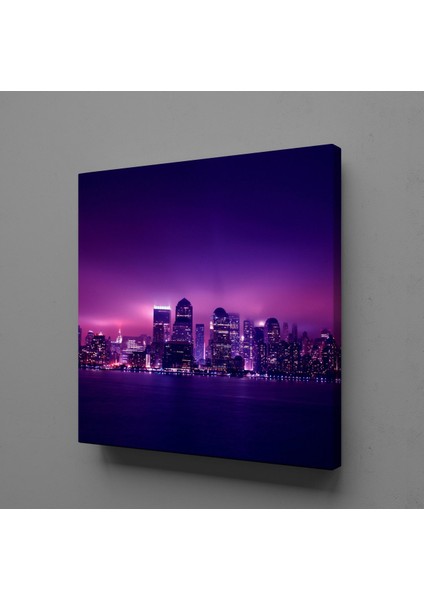 Morun Büyülü Şehri 30 x 30 cm